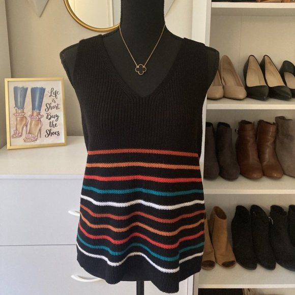 Sleeveless Sweater - Picture 1 of 2